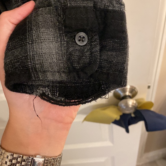 Women’s Oversized Button Up Size Large - Picture 3 of 3